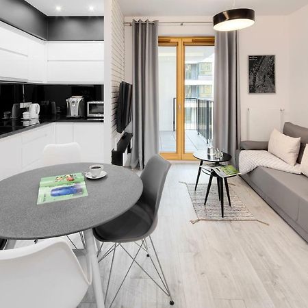 Native Apartments Lubelska 10 Cracovia Esterno foto